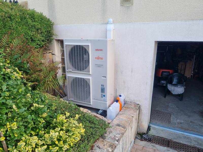 remplacement d'une chaudière fioul pour une pompe à chaleur sur la commune de Saint Jean de Bournay en Isère