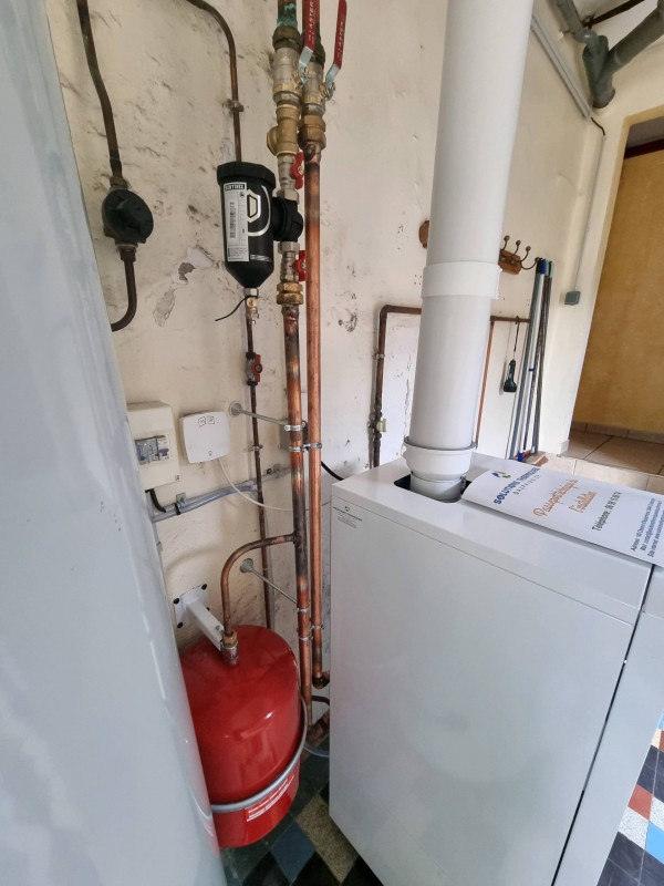 Remplacement d'une chaudière Gaz basse température par une chaudière condensation gaz haut rendement Atlantic Perfinox 2 à Vienne
